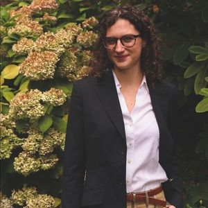 Meet your Posher, Ella